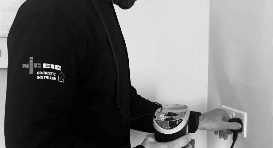 Small Electrical Jobs in Dorridge & Solihull - Friendly, Reliable Local Electricians You Can Trust